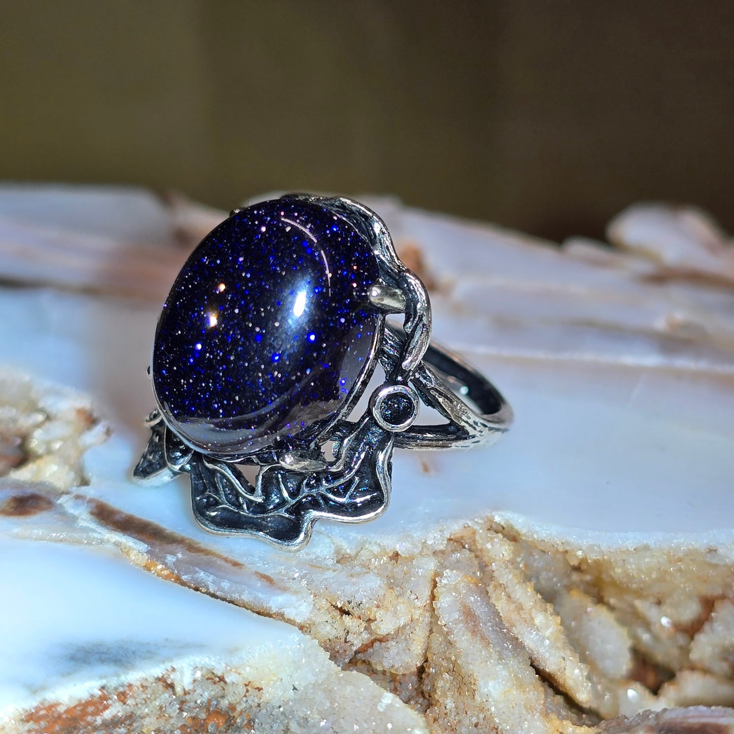 Blue Sandstone Ring, alloy