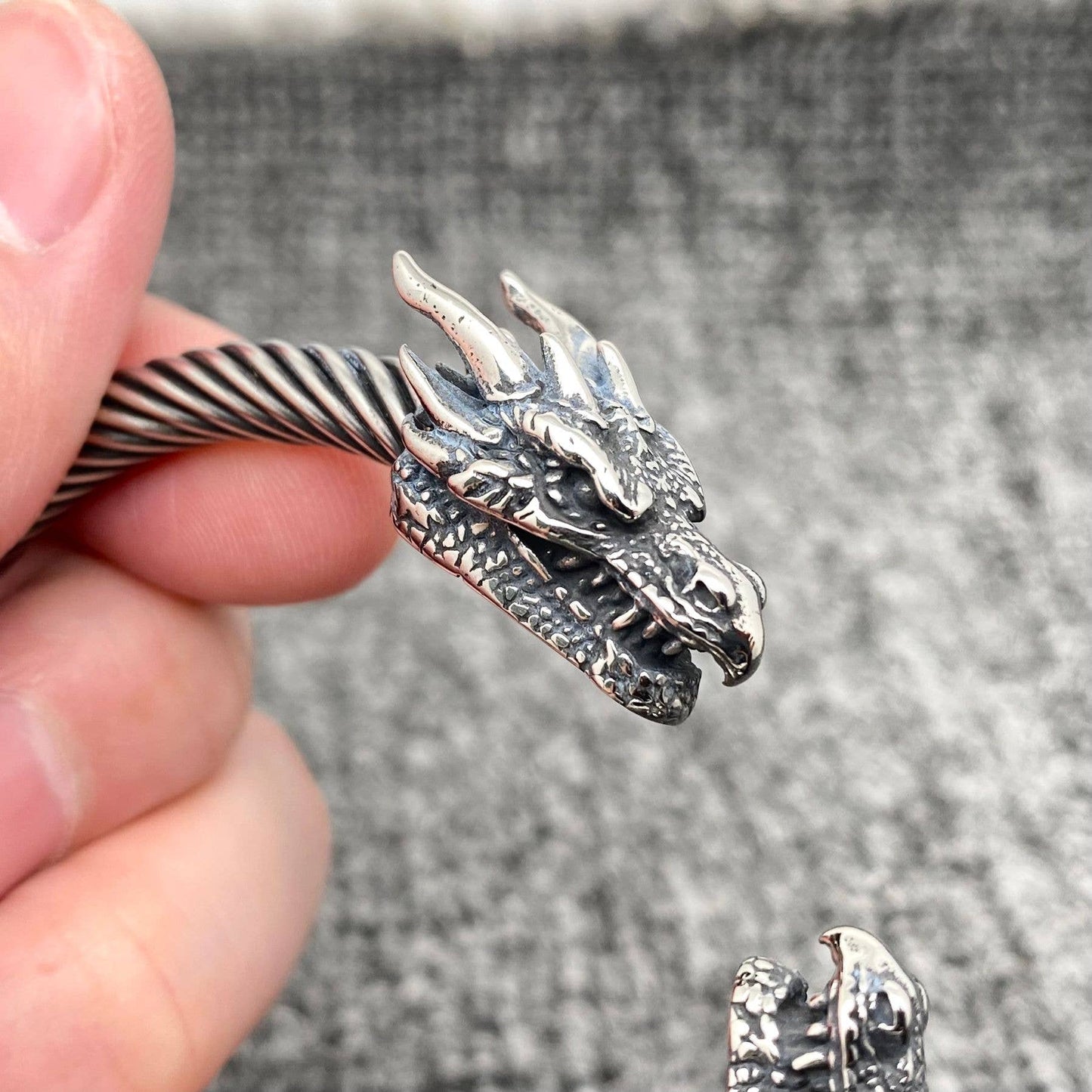 Double Dragon Head Stainless Steel Cuff Bangle, Unisex