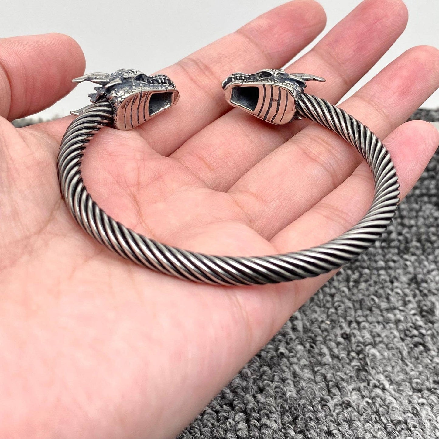 Double Dragon Head Stainless Steel Cuff Bangle, Unisex