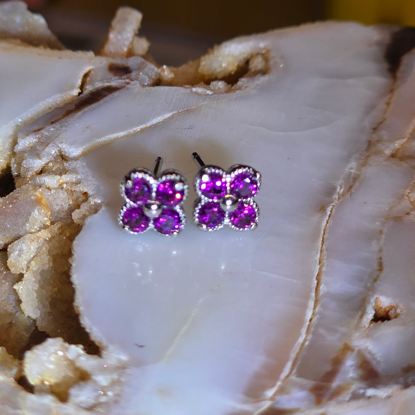 Amelia Purple Garnet Earstuds
