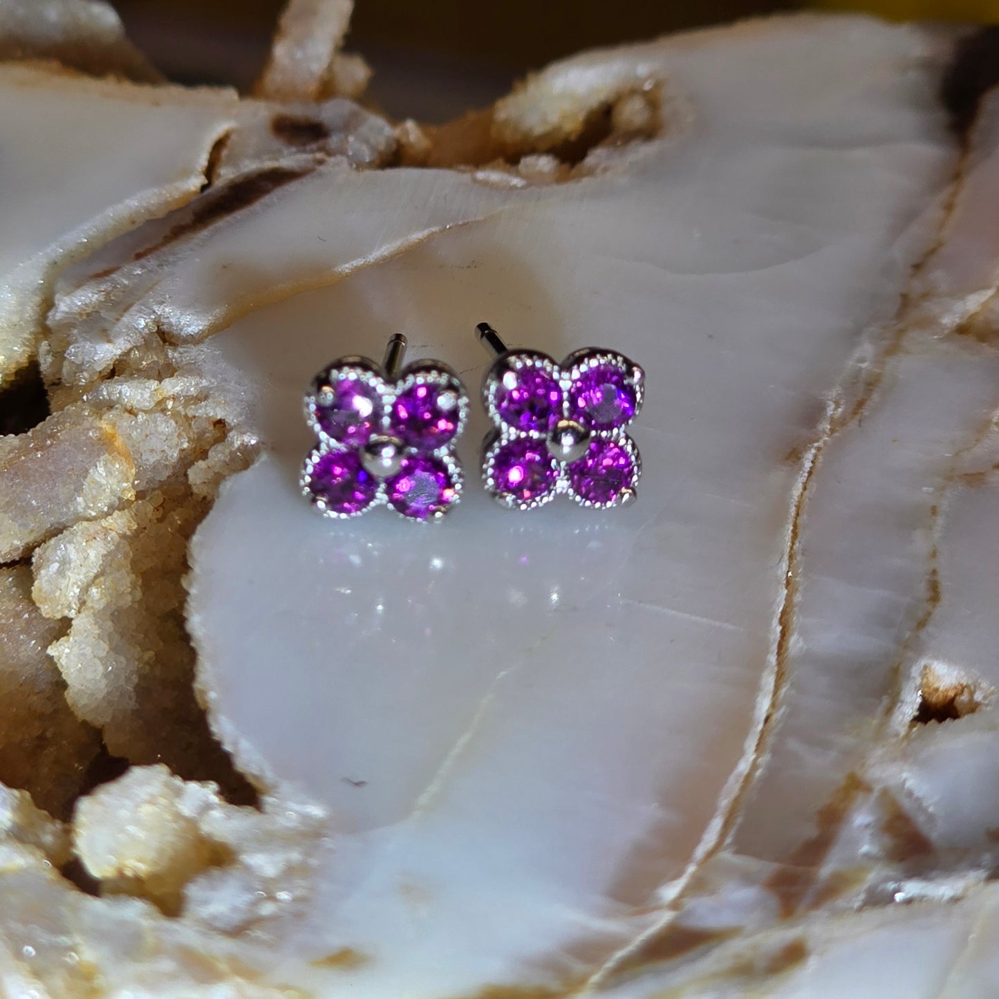 Amelia Purple Garnet Earstuds