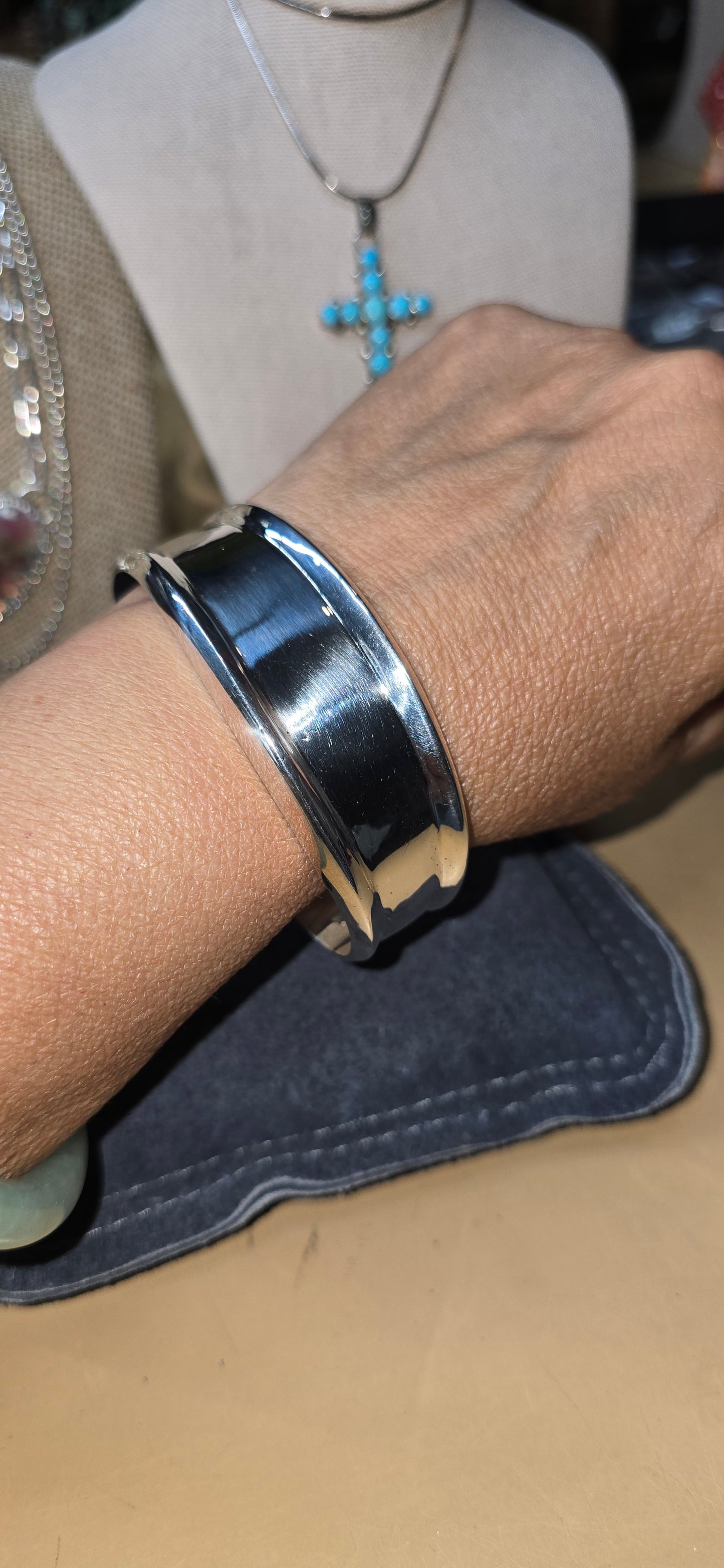 Cuff - Wide Thick Heavy