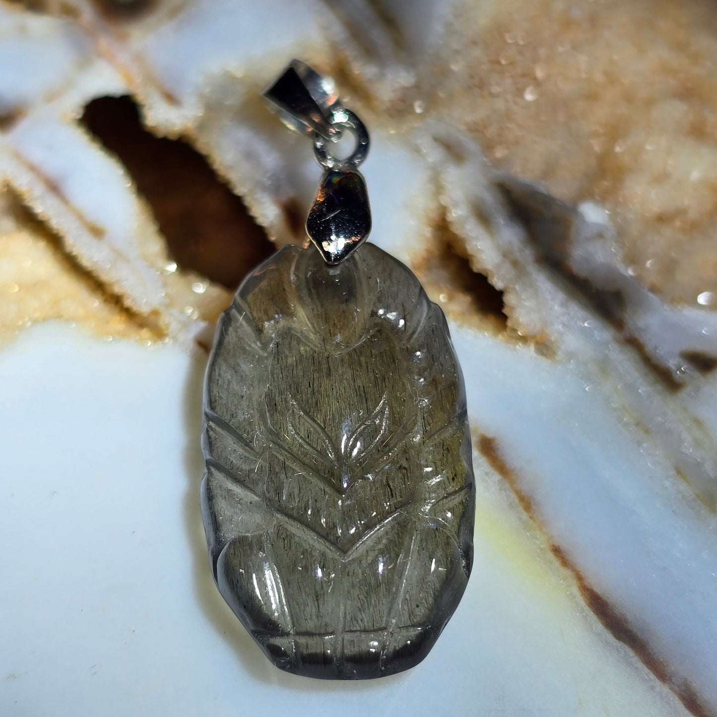 Labradorite Fox Carving Pendant