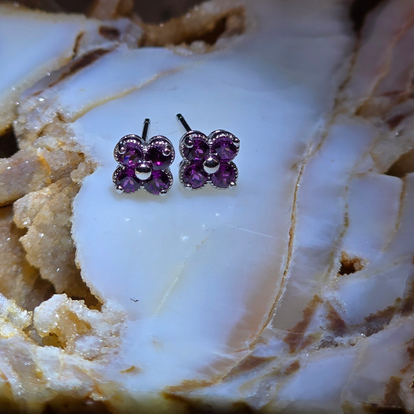 Amelia Purple Garnet Earstuds