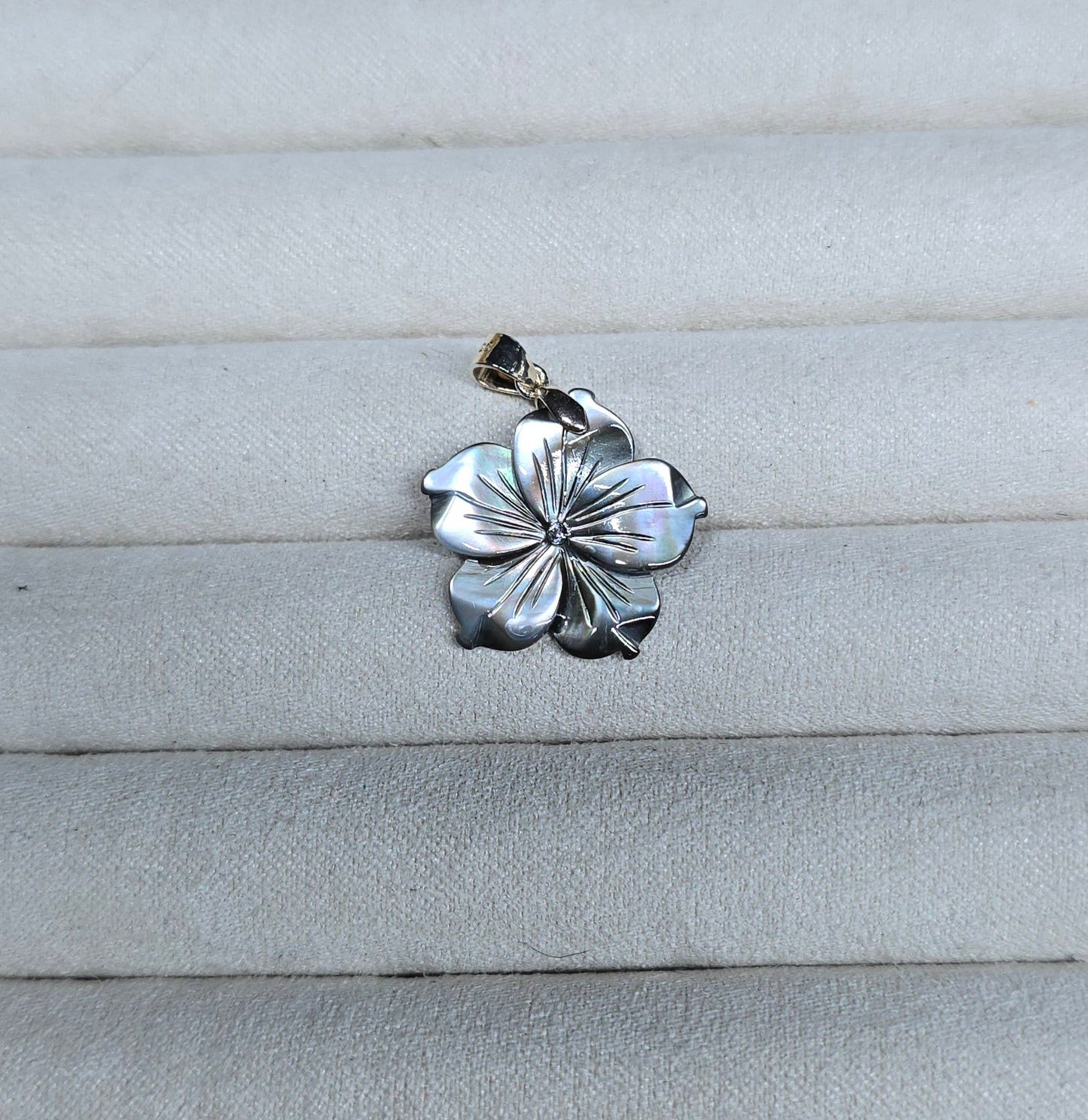 Sweet Valerie Shell Pendant