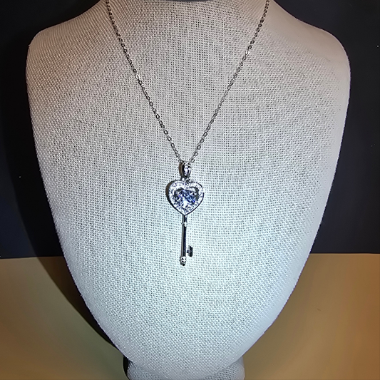 S925 Moissanite Key Design Pendant