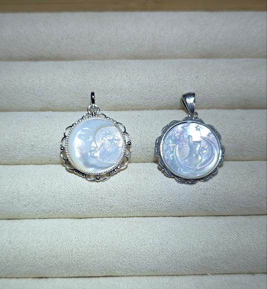 Lys Shell Carving Pendants