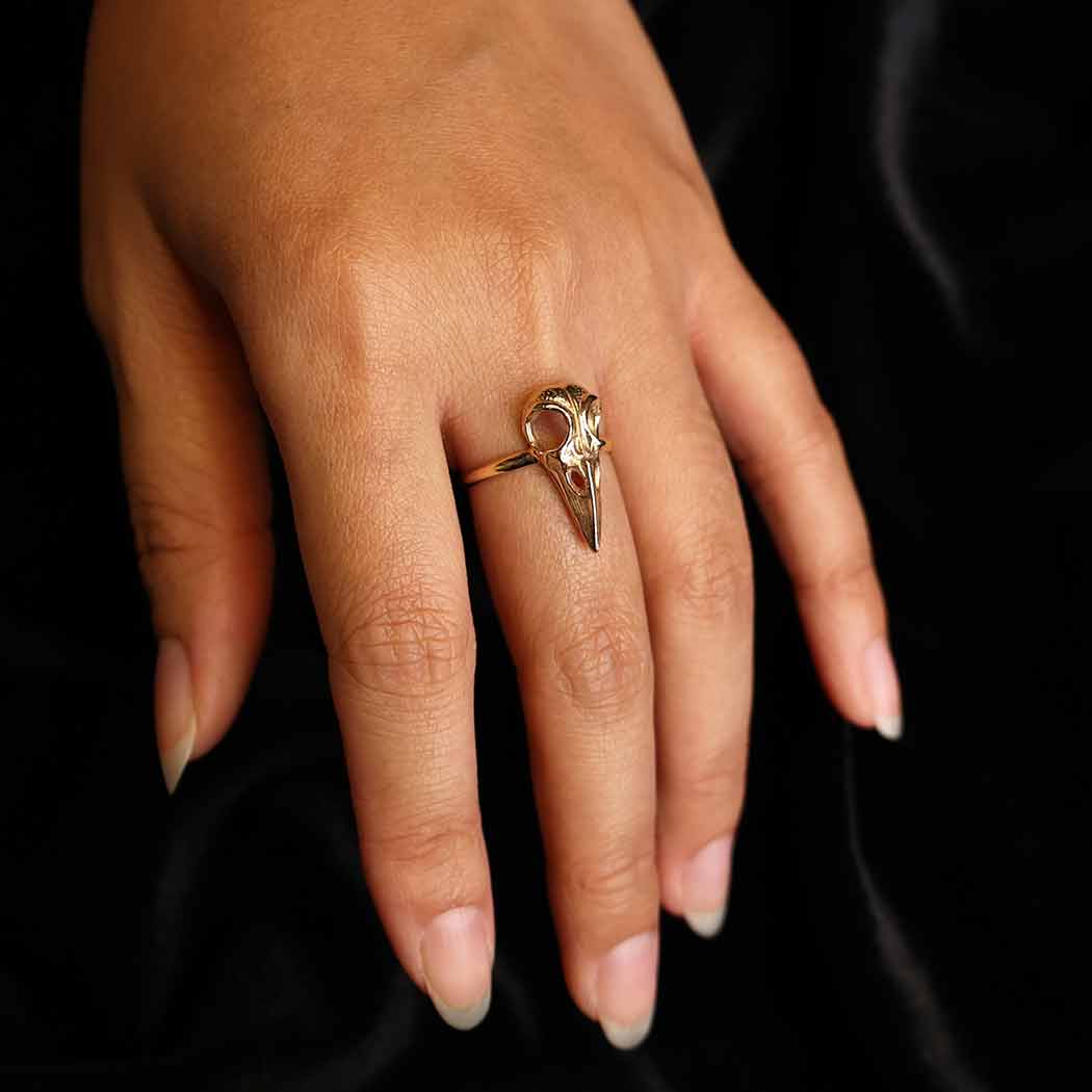 Raven Skull Ring: Sterling Silver / 10