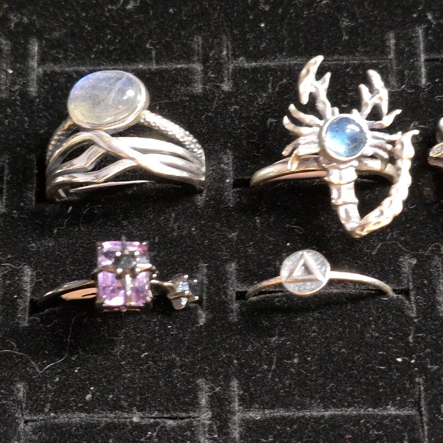 Sigdy Rings & Pendant