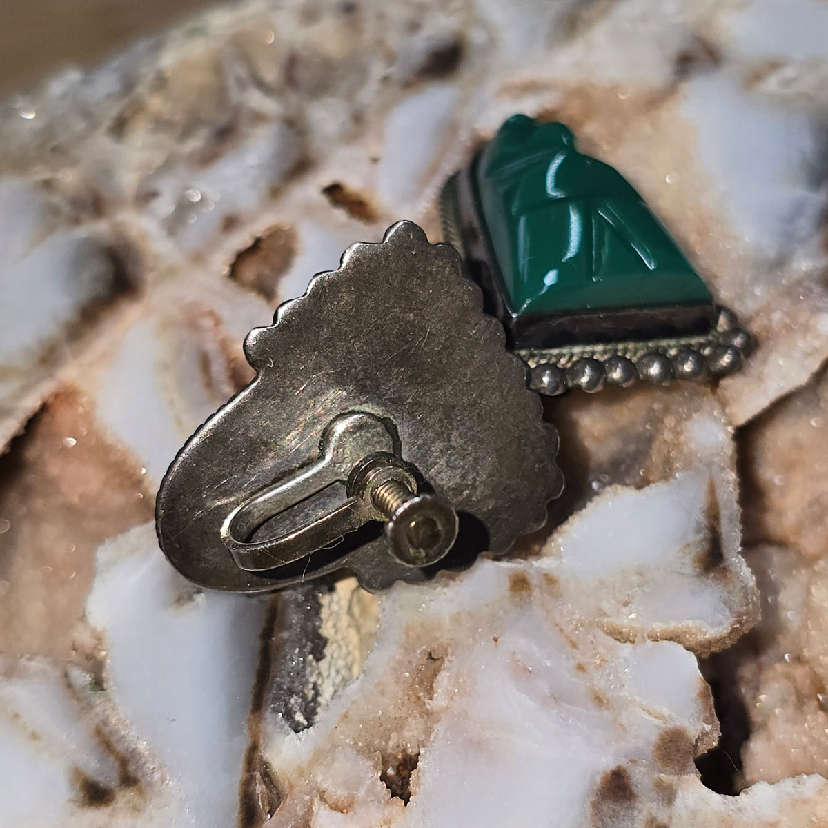 VINTAGE Sterling Silver Green Onyx Carved Faces Screwback Earrings